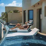 Senses Luxury * Fira (Santorini)