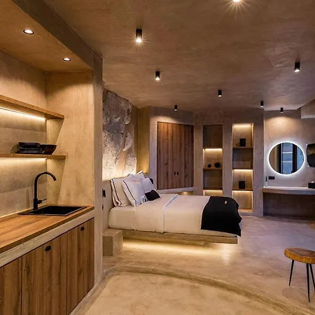 Senses Luxury Villa Fira (Santorini)