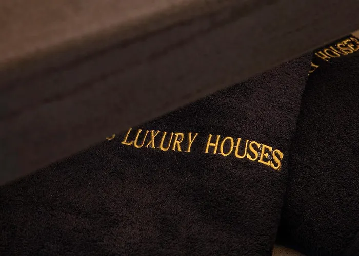 Senses Luxury Villa Fira (Santorini)