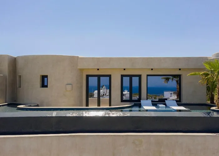 Senses Luxury Fira (Santorini)
